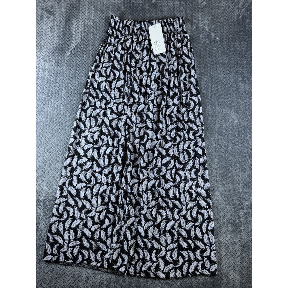 SASA Fashion Reef Skirt Women One Size Black White Repeating Leaf Elastic Waist